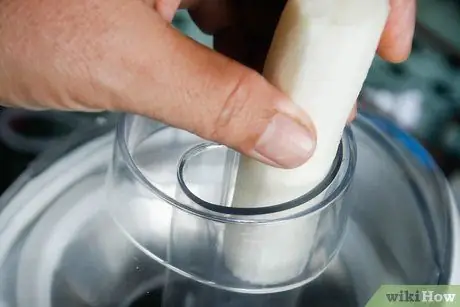 Приготовить сок редьки Шаг 4