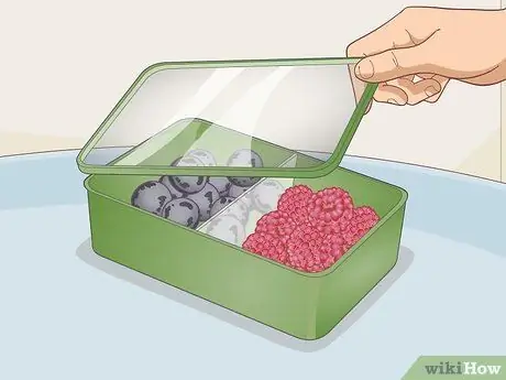 Упаковка мягких фруктов для школы, шаг 3