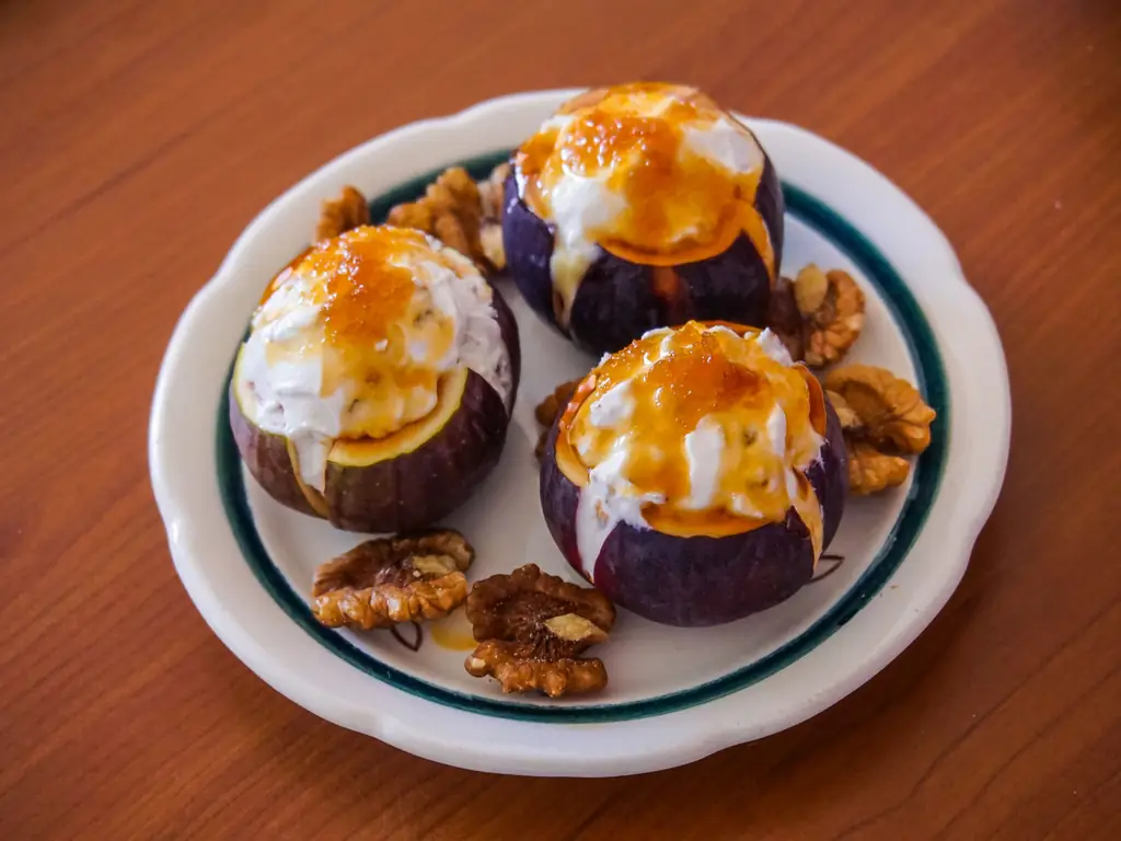 3 способа сделать фаршированный инжир