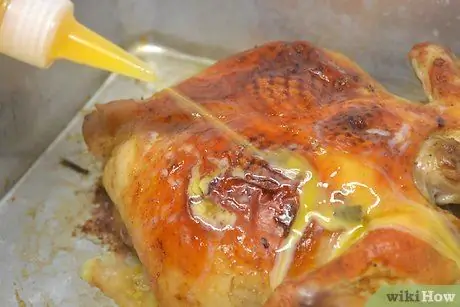 Полейте курицу Шаг 7