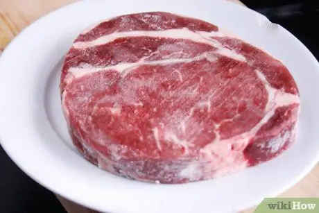 Приготовить стейк рибай в духовке Шаг 3