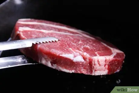 Приготовить стейк Рибай в духовке Шаг 7