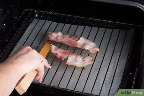 Приготовить засахаренный бекон Шаг 6