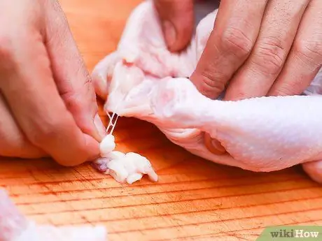 Нарезать курицу Шаг 4