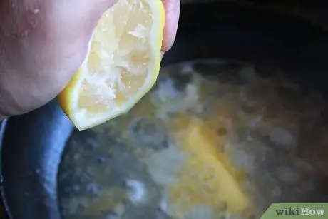 Приготовьте тонкие кусочки куриной грудки, шаг 9