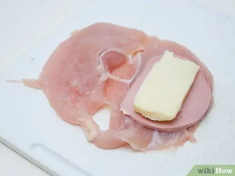 Приготовить фаршированную куриную грудку шаг 7