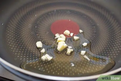 Выпекать куриную грудку без костей, шаг 2