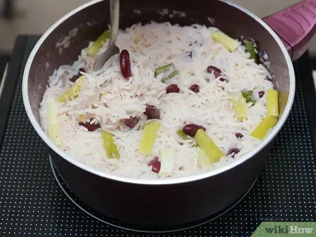 Приготовить рис и горох Шаг 9