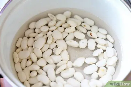 Приготовьте фасоль Flageolet, шаг 2
