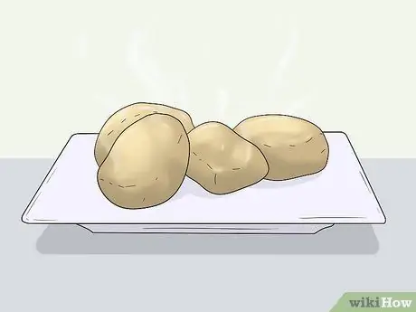 Кормление цыплят отходами со стола Шаг 8