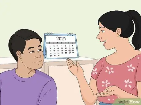 Избегайте того, чтобы ваш парень воспринимал вас как должное. Шаг 8