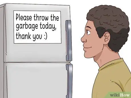 Приди к парню, не расстраивая его Шаг 9