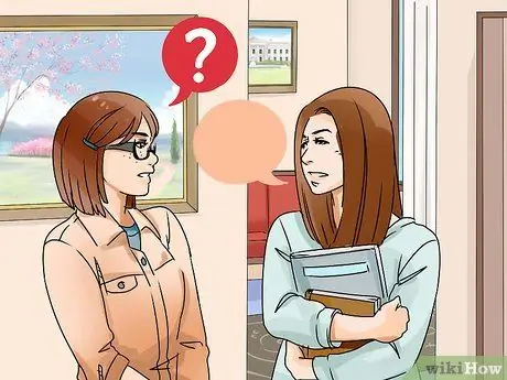 Отвлечь кого-то Шаг 15