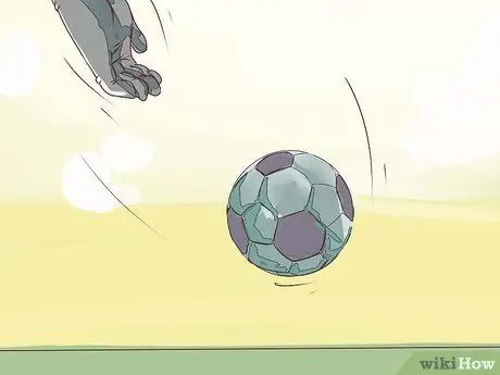 Удар футбольного мяча Шаг 6