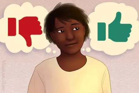 Молодой человек взвешивает за и против