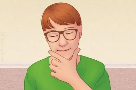 Задумчивый подросток в зеленом