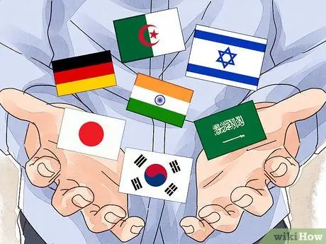 Заставьте родителей принимать друзей из других культур Шаг 4