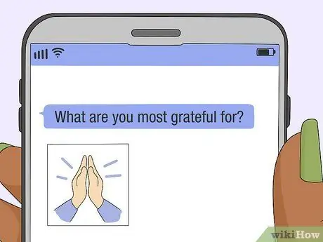 О чем говорить по телефону со своим парнем Шаг 10