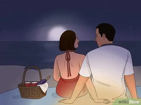 Произведите впечатление на вашего парня на свидании Шаг 8