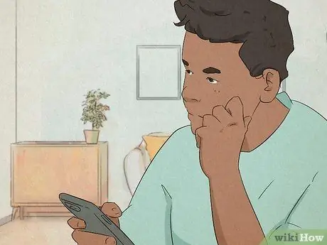 Когда девушка пишет извинения за поздний ответ, шаг 2