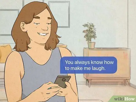 Покажи парню, что любишь его, написав текст, шаг 2