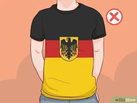 Какую одежду следует избегать в Европе Шаг 11