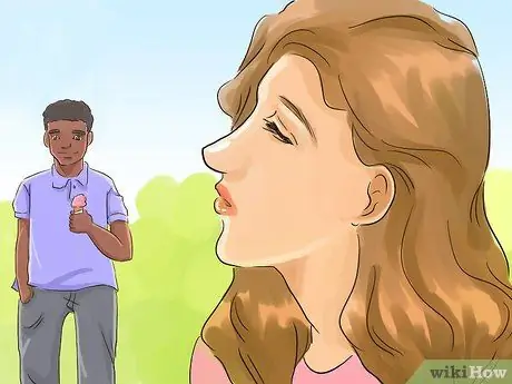 Заинтересуй ее, шаг 2