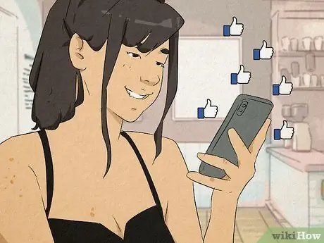 Тонко флиртуйте с парнем в сети, шаг 1