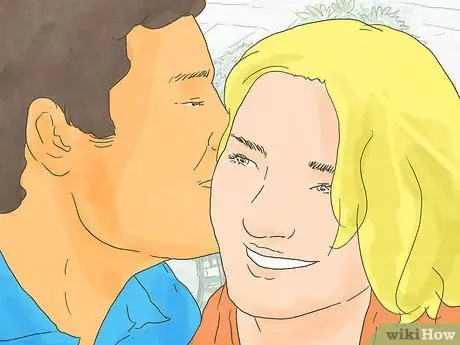 Поцелуй девушку при первой встрече Шаг 16