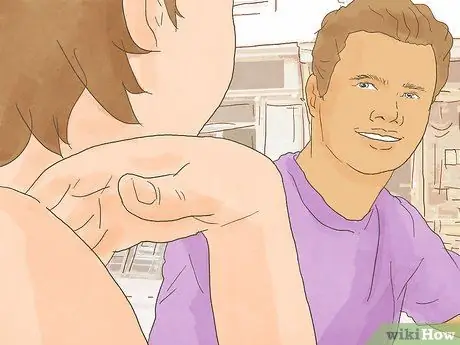 Поцелуй девушку при первой встрече Шаг 4