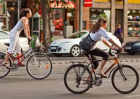 Правило 8- Выжить на велосипеде в Будапеште