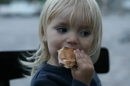 При аллергии на молочный белок в детском саду