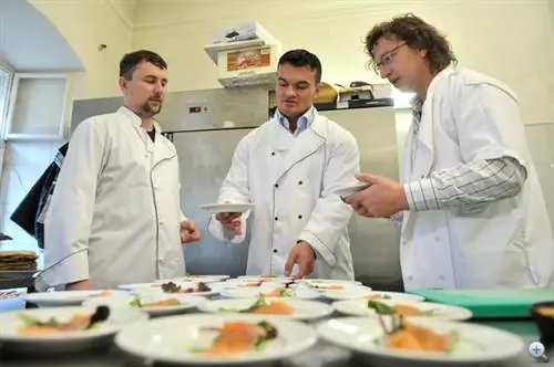 Доктор. Чернус: Я бы понял, если бы Гордон Рамзи накричал на меня