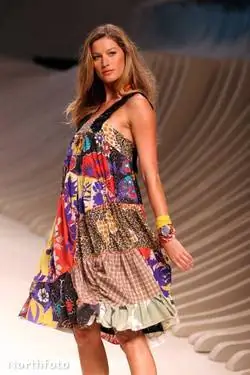 Жизель Бюндхен вышла на работу через два месяца после родов