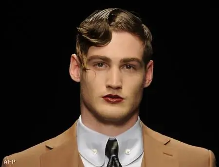 Из Őszt на мужчинах будут волны и макияж 20-х годов