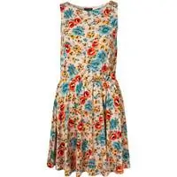 Умные советы по переодеванию весной