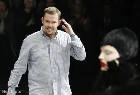 Александр МакКуин в марте 2009 года