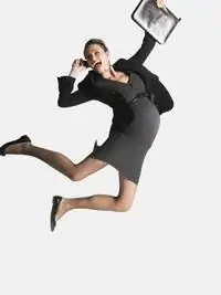 Перед родами будущая мама превращается в отравленную мышь