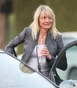 Кэмерон Диаз подстригла челку, Джастин Бибер открыл для себя гель