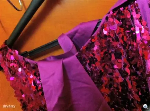 ХАДА: Но есть исключения, это платье стоит всего 2990 форинтов