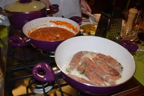 Все здесь были очень голодны - я думаю, мы бы съели что угодно