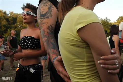 Приветствую, приветствую хорошие времена, потому что у рока есть преимущество