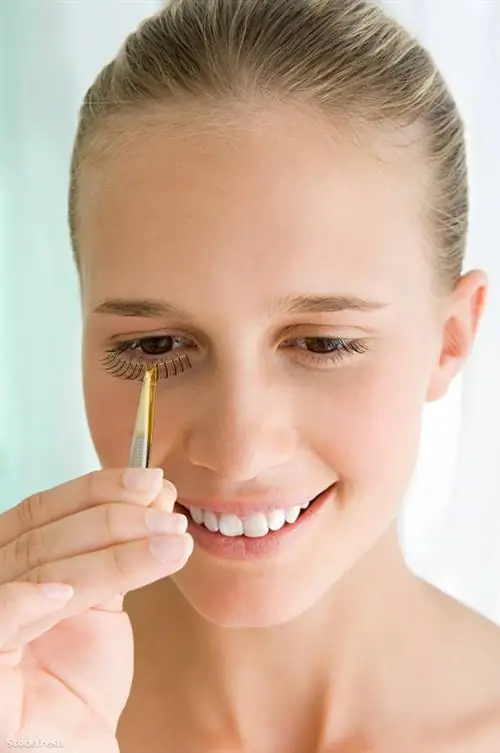 5 советов по идеальному нанесению накладных ресниц