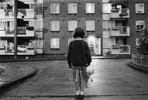 Моего сына выгнала на улицу учительница