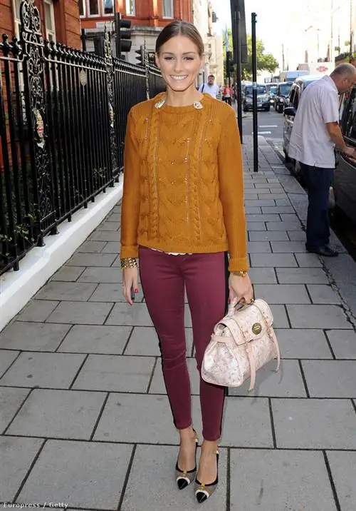 Вот как носить вязаную толстовку