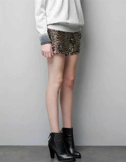 Зара - 9595 форинтов