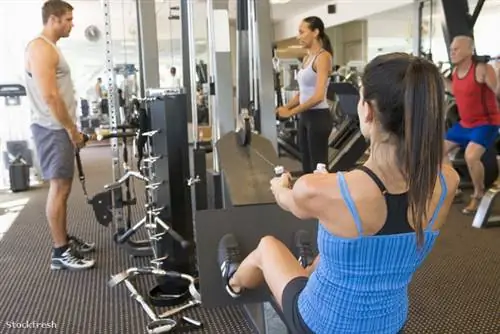 Stockfresh 85936 группа-людей-силовой-тренировки-в-тренажерном зале sizeM