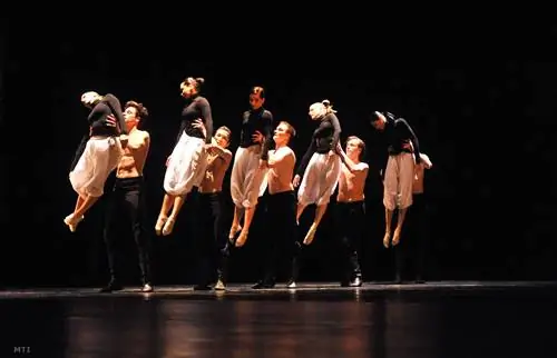Отечественный балет бьется вместе