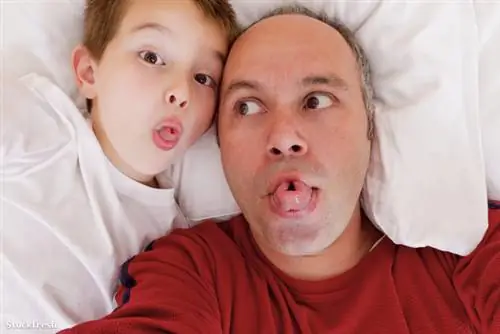 Кризис открытия ворот – затрагивает молодых людей