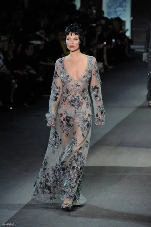 Кейт Мосс стала звездной гостьей на презентации Louis Vuitton